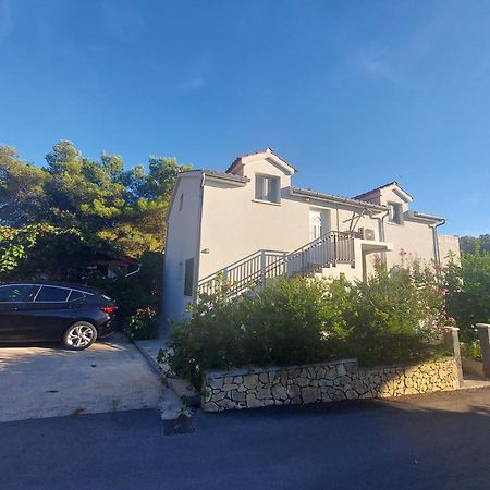 שיבניק Apartments Durda מראה חיצוני תמונה